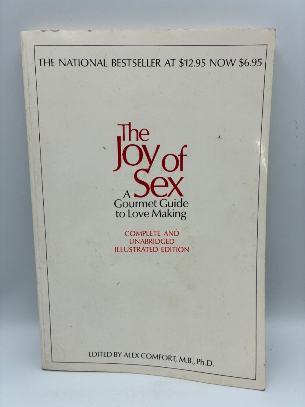 The Joy Of Sex Alex Comfort Complete & Unabridged Illustrated Paperback 1972